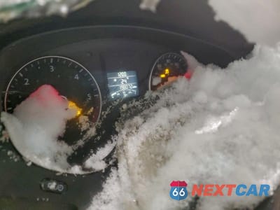 Zdjęcie 9 z 11 samochodu: 2013 VOLKSWAGEN JETTA TDI VIN:3VW3L7AJ7DM436512 - miniatura