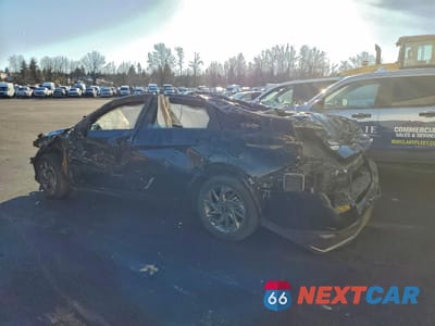 Drugie zdjęcie samochodu z przodu: 2024 HYUNDAI ELANTRA SEL VIN:KMHLM4DG2RU750467 - miniatura