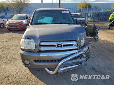 Piąte zdjęcie samochodu w środku: 2005 TOYOTA TUNDRA DOUBLE CAB SR5 VIN:5TBET341X5S473208 - miniatura