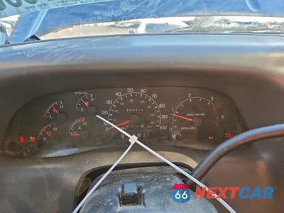 Zdjęcie 9 z 12 samochodu: 2000 FORD F350 SRW SUPER DUTY VIN:3FTSF31F2YMA52850 - miniatura