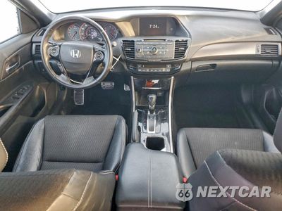 Zdjęcie 8 z 14 samochodu: 2016 HONDA ACCORD SPORT VIN:1HGCR2F52GA056870 - miniatura