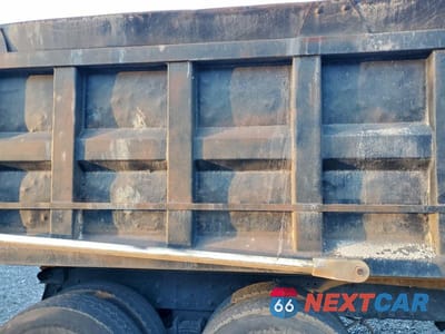 Zdjęcie 6 z 10 samochodu: 2015 MACK GU800 DUMP TRUCK VIN:1M2AX13C7FM028547 - miniatura