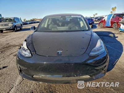 Piąte zdjęcie samochodu w środku: 2018 TESLA MODEL 3 VIN:5YJ3E1EB3JF183668 - miniatura