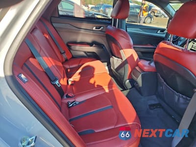 Zdjęcie 10 z 14 samochodu: 2023 KIA K5 GT-LINE VIN:5XXG64J25PG182615 - miniatura