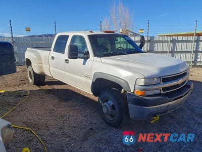 Czwarte zdjęcie samochodu z boku: 2001 CHEVROLET SILVERADO C3500 VIN:1GCJC33191F170504 - miniatura