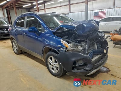 Czwarte zdjęcie samochodu z boku: 2019 CHEVROLET TRAX 1LT VIN:3GNCJPSB6KL147860 - miniatura