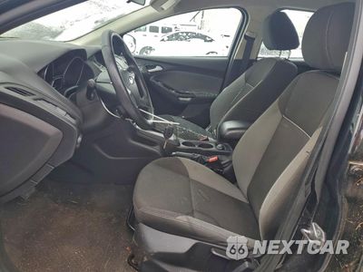 Zdjęcie 7 z 12 samochodu: 2014 FORD FOCUS SE VIN:1FADP3F21EL424855 - miniatura