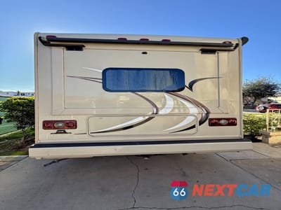 Trzecie zdjęcie samochodu z tyłu: 2016 FORD ECONOLINE - TRANSIT VEHICLES COACH BUS VIN:1FC4E4KS8GDC25410 - miniatura