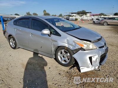 Czwarte zdjęcie samochodu z boku: 2014 TOYOTA PRIUS VIN:JTDKN3DU8E1752104 - miniatura
