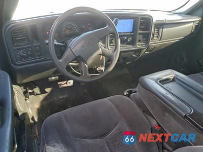 Zdjęcie 8 z 11 samochodu: 2006 CHEVROLET SILVERADO UTILITY / SERVICE TRUCK VIN:1GCHC29U46E132458 - miniatura