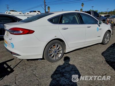Trzecie zdjęcie samochodu z tyłu: 2017 FORD FUSION SE HYBRID VIN:3FA6P0LU2HR409283 - miniatura