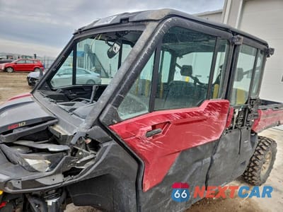 Zdjęcie 9 z 10 samochodu: 2024 CAN-AM DEFENDER UTILITY VEHICLE VIN:3JBUUAX42RK023633 - miniatura