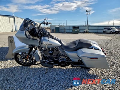 Trzecie zdjęcie samochodu z tyłu: 2020 HARLEY-DAVIDSON FLTRXS VIN:1HD1KTP17LB630569 - miniatura