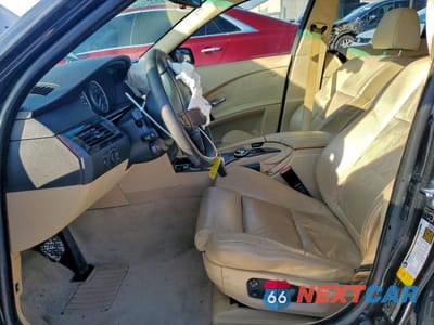 Zdjęcie 7 z 12 samochodu: 2006 BMW 550 I VIN:WBANB53536CP00409 - miniatura