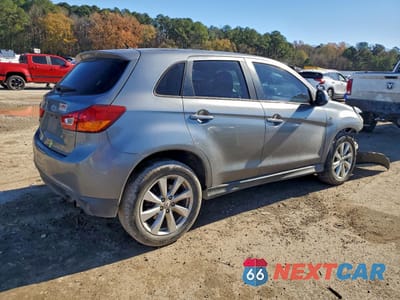 Trzecie zdjęcie samochodu z tyłu: 2015 MITSUBISHI OUTLANDER SPORT ES VIN:4A4AP3AU6FE040266 - miniatura