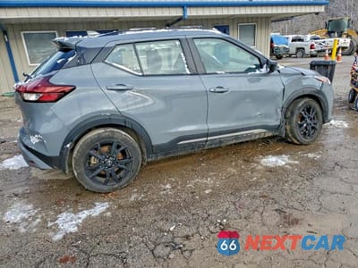 Trzecie zdjęcie samochodu z tyłu: 2024 NISSAN KICKS SR VIN:3N1CP5DV1RL485991 - miniatura
