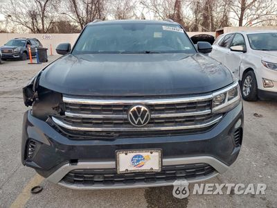 Piąte zdjęcie samochodu w środku: 2021 VOLKSWAGEN ATLAS CROSS SPORT SE VIN:1V2JE2CA6MC232045 - miniatura