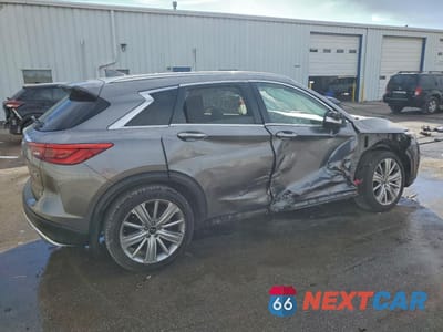 Trzecie zdjęcie samochodu z tyłu: 2020 INFINITI QX50 PURE VIN:3PCAJ5M19LF117826 - miniatura