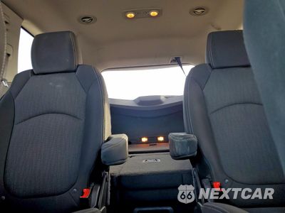 Zdjęcie 10 z 15 samochodu: 2015 CHEVROLET TRAVERSE LT VIN:1GNKRHKDXFJ231186 - miniatura