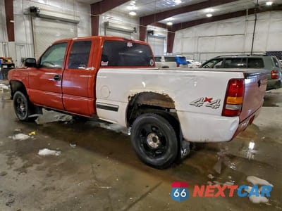 Drugie zdjęcie samochodu z przodu: 2001 CHEVROLET SILVERADO K1500 VIN:2GCEK19T611278975 - miniatura