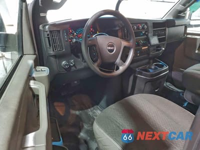 Zdjęcie 8 z 13 samochodu: 2020 GMC SAVANA G2500 VIN:1GTW7AFG7L1174534 - miniatura