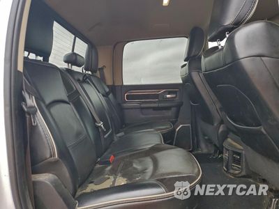 Zdjęcie 11 z 16 samochodu: 2021 RAM 2500 LARAMIE VIN:3C6UR5FL7MG675777 - miniatura