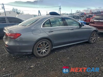 Trzecie zdjęcie samochodu z tyłu: 2023 MERCEDES-BENZ E 350 4MATIC VIN:W1KZF8EB1PB184741 - miniatura