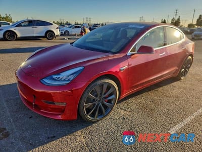 2020 TESLA MODEL 3 5YJ3E1EC0LF641100 - główne zdjęcie licytacji z USA - miniatura
