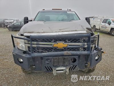 Piąte zdjęcie samochodu w środku: 2014 CHEVROLET SILVERADO K3500 LT VIN:1GC4K0C89EF111552 - miniatura