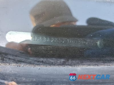 Zdjęcie 12 z 12 samochodu: 2005 VOLVO S40 2.4I VIN:YV1MS382852100307 - miniatura