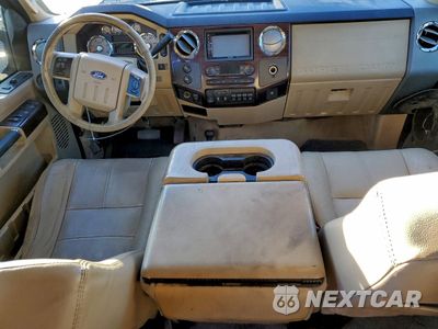 Zdjęcie 8 z 13 samochodu: 2008 FORD F450 SUPER DUTY VIN:1FTXW43RX8EA40762 - miniatura