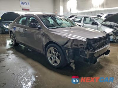 Czwarte zdjęcie samochodu z boku: 2012 CHEVROLET MALIBU LS VIN:1G1ZB5E08CF252404 - miniatura