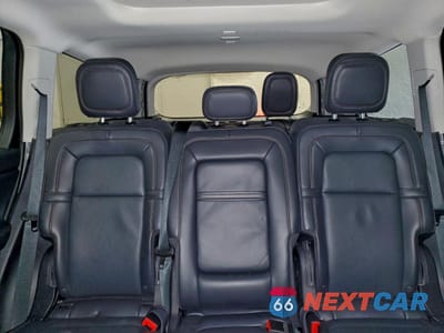 Zdjęcie 10 z 14 samochodu: 2025 LINCOLN AVIATOR RESERVE VIN:5LM5J7XC2SGL26378 - miniatura