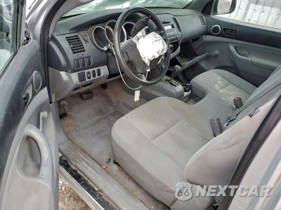 Zdjęcie 8 z 15 samochodu: 2011 TOYOTA TACOMA VIN:5TFNX4CN1BX004567 - miniatura