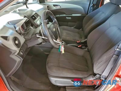 Zdjęcie 7 z 12 samochodu: 2012 CHEVROLET SONIC LT VIN:1G1JC5SH2C4163864 - miniatura
