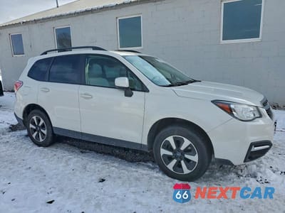 Czwarte zdjęcie samochodu z boku: 2018 SUBARU FORESTER 2.5I PREMIUM VIN:JF2SJAGC9JH471967 - miniatura