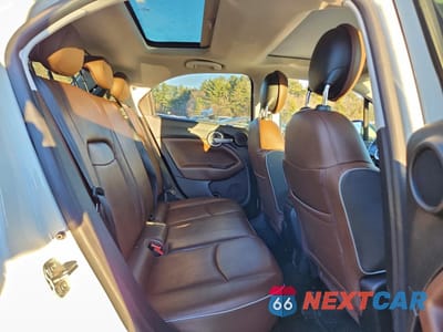 Zdjęcie 10 z 13 samochodu: 2018 FIAT 500X LOUNGE VIN:ZFBCFYDBXJP637379 - miniatura