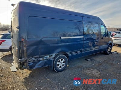 Trzecie zdjęcie samochodu z tyłu: 2021 MERCEDES BENZ SPRINTER 2500 DELIVERY VAN VIN:W1W40CHY6MT045014 - miniatura