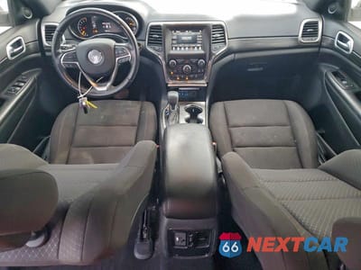 Zdjęcie 8 z 13 samochodu: 2019 JEEP GRAND CHEROKEE LAREDO VIN:1C4RJEAG9KC832600 - miniatura