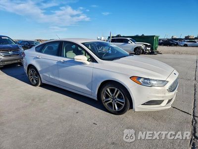 Czwarte zdjęcie samochodu z boku: 2018 FORD FUSION VIN:3FA6P0HD7JR197947 - miniatura
