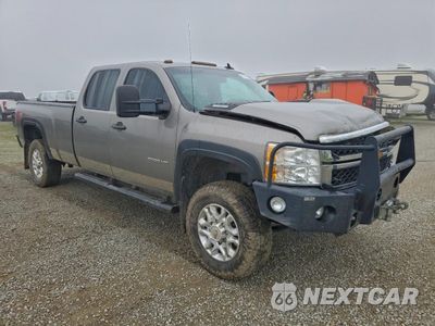 Czwarte zdjęcie samochodu z boku: 2014 CHEVROLET SILVERADO K3500 LT VIN:1GC4K0C89EF111552 - miniatura