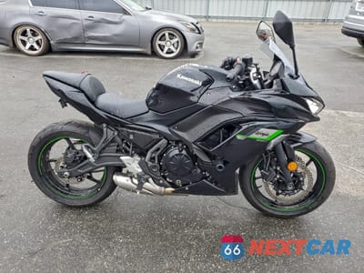 2025 KAWASAKI EX650 R ML5EXER11SDAD7704 - główne zdjęcie licytacji z USA - miniatura