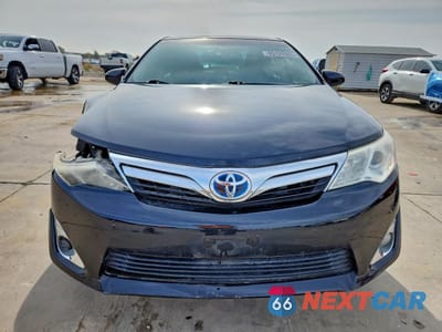 Piąte zdjęcie samochodu w środku: 2013 TOYOTA CAMRY HYBRID VIN:4T1BD1FK4DU074365 - miniatura