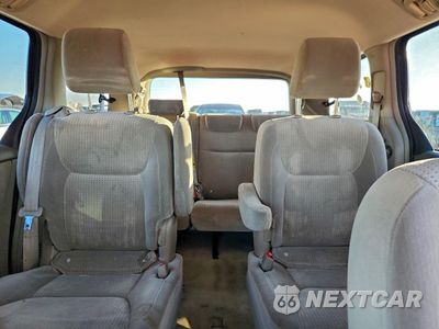 Zdjęcie 10 z 14 samochodu: 2010 TOYOTA SIENNA CE VIN:5TDKK4CC5AS294994 - miniatura