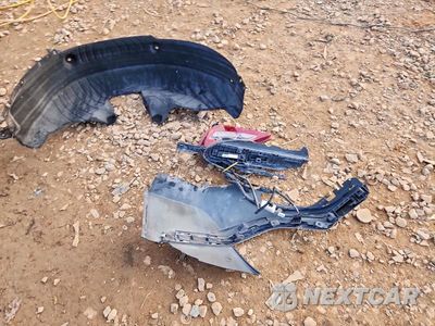 Zdjęcie 13 z 13 samochodu: 2020 HYUNDAI SANTA FE SEL VIN:5NMS33AD0LH168440 - miniatura