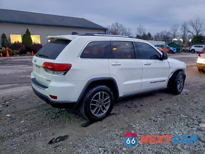 Trzecie zdjęcie samochodu z tyłu: 2022 JEEP GRAND CHEROKEE LIMITED VIN:1C4RJEBG2NC126121 - miniatura
