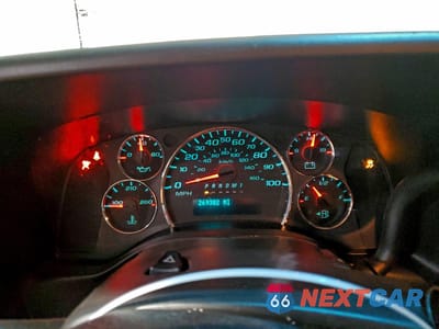 Zdjęcie 9 z 13 samochodu: 2020 GMC SAVANA G2500 VIN:1GTW7AFG7L1174534 - miniatura