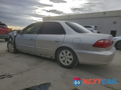 Drugie zdjęcie samochodu z przodu: 1999 HONDA ACCORD LX VIN:1HGCG5543XA140440 - miniatura