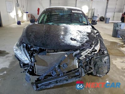 Piąte zdjęcie samochodu w środku: 2017 NISSAN ALTIMA 2.5 VIN:1N4AL3AP7HC146646 - miniatura
