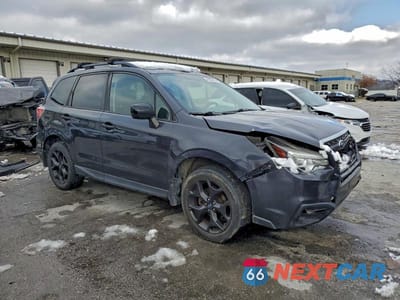 Czwarte zdjęcie samochodu z boku: 2018 SUBARU FORESTER 2.5I PREMIUM VIN:JF2SJAEC6JH447418 - miniatura